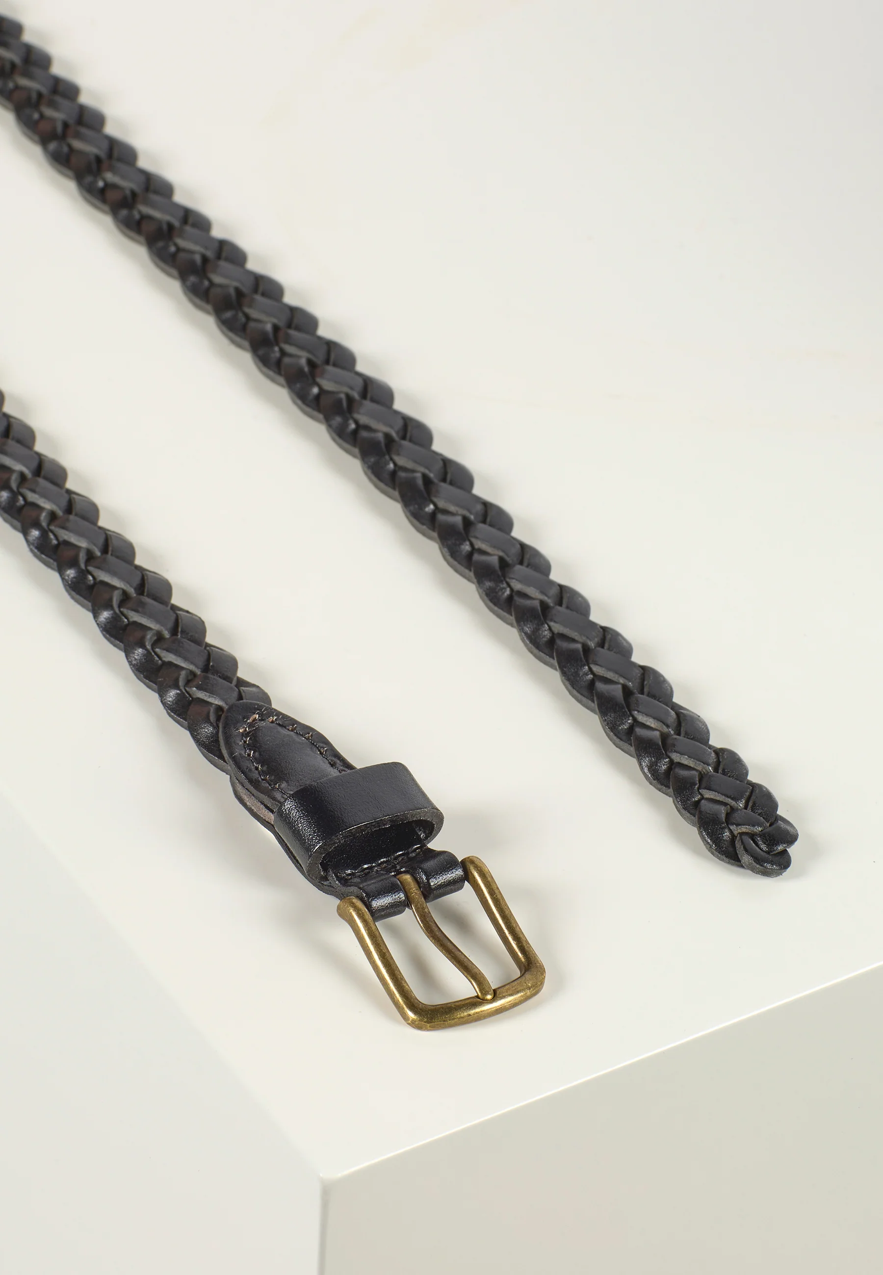 Braided Leather Belt William Black - Image 2